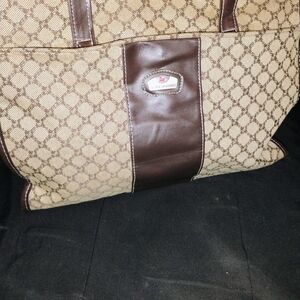 Gloria Vanderbilt Brown and Tan Travel Bag